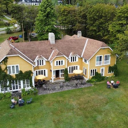 Auberge Sur La Cote La Malbaie Exterior photo